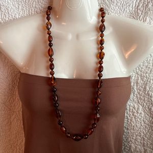 VINTAGE (1987) AVON FASHION ESSENTIALS NECKLACE